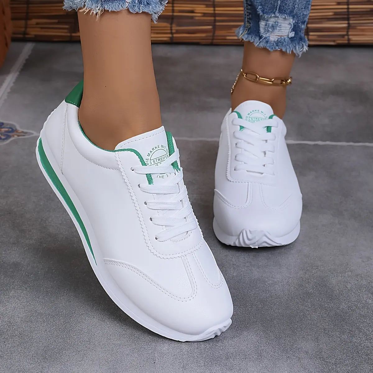 Abigail | Einfarbige Freizeit-Sportschuhe für Damen mit dicken Sohlen - Image 8