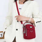 Abelina | Funktionale wasserdichte Crossbody-Tasche für Damen - Image 20